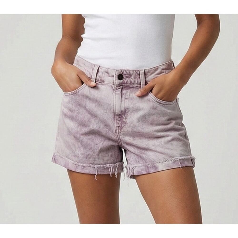 Universal Thread Vintage Midi 0 24 Denim Shorts Frayed Hem - Picture 1 of 11